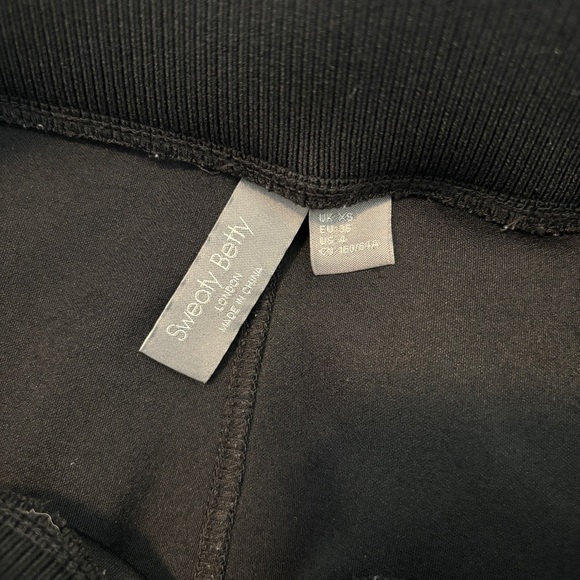 Sweaty Betty womens black fleece casual pull on Sophia Mini Skirt size 4 - Picture 7 of 7